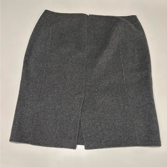 Talbots Elegant Gray Women's Wool Skirt size 14 - Picture 2 of 6